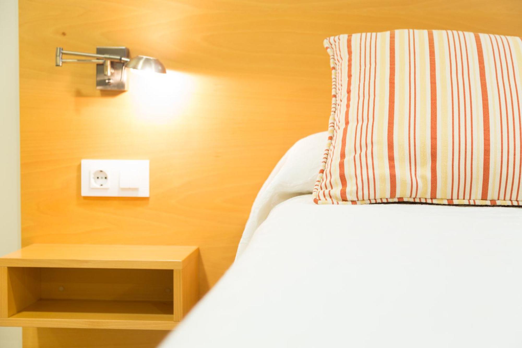Apartamentos Playa De โกเบรเซส ภายนอก รูปภาพ