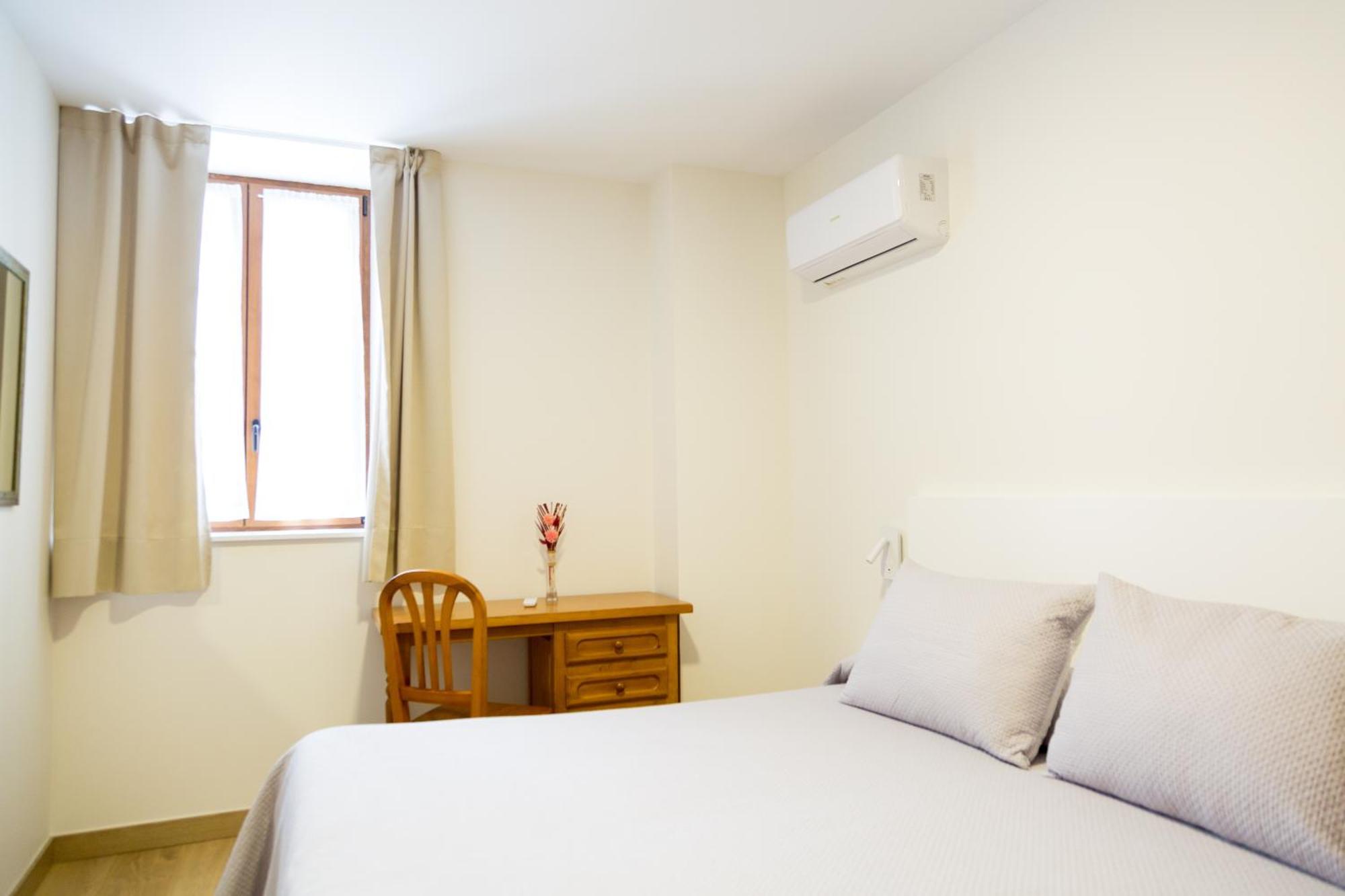 Apartamentos Playa De โกเบรเซส ภายนอก รูปภาพ