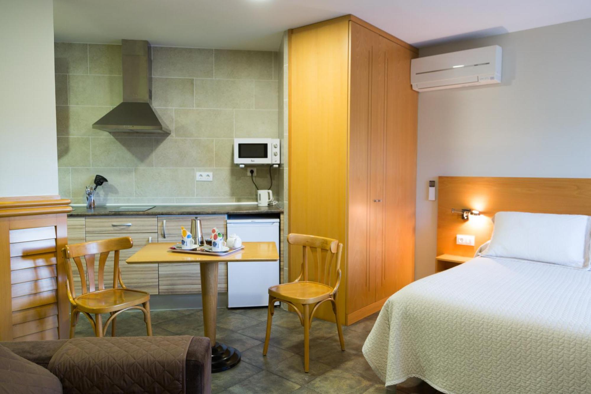 Apartamentos Playa De โกเบรเซส ภายนอก รูปภาพ