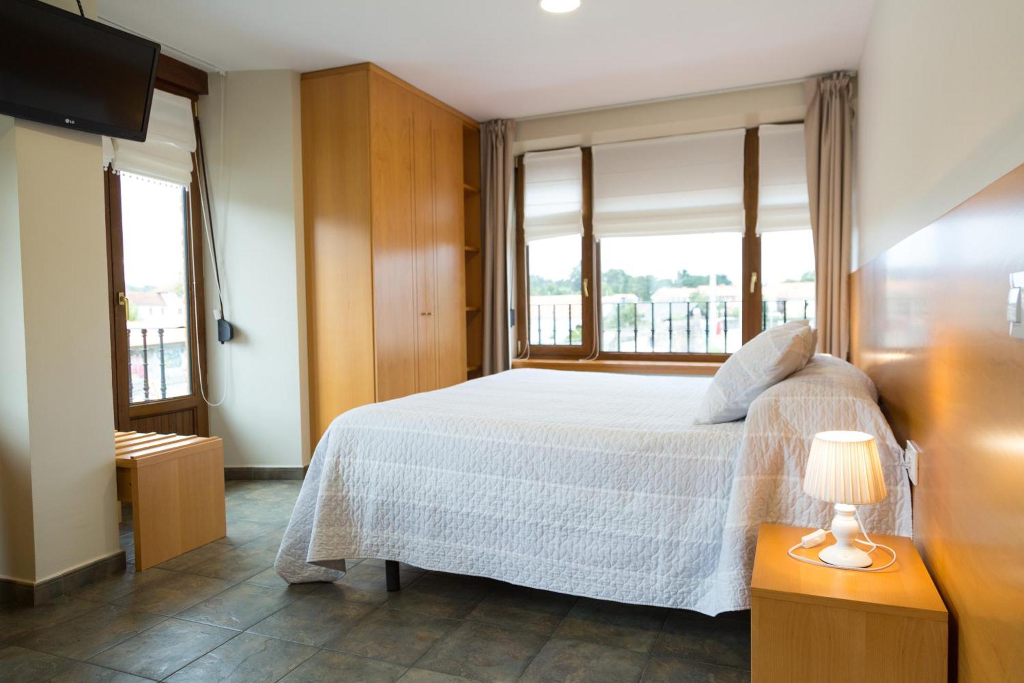 Apartamentos Playa De โกเบรเซส ภายนอก รูปภาพ