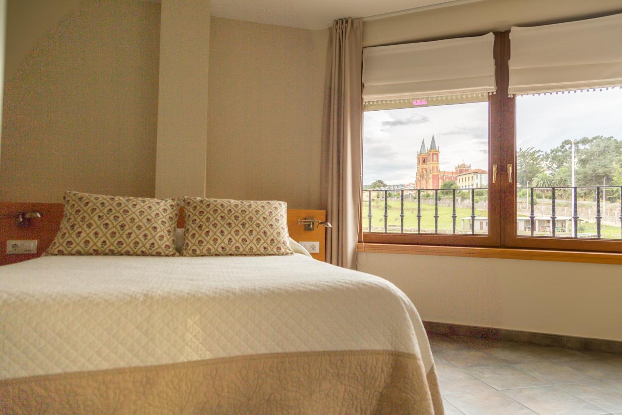 Apartamentos Playa De โกเบรเซส ภายนอก รูปภาพ