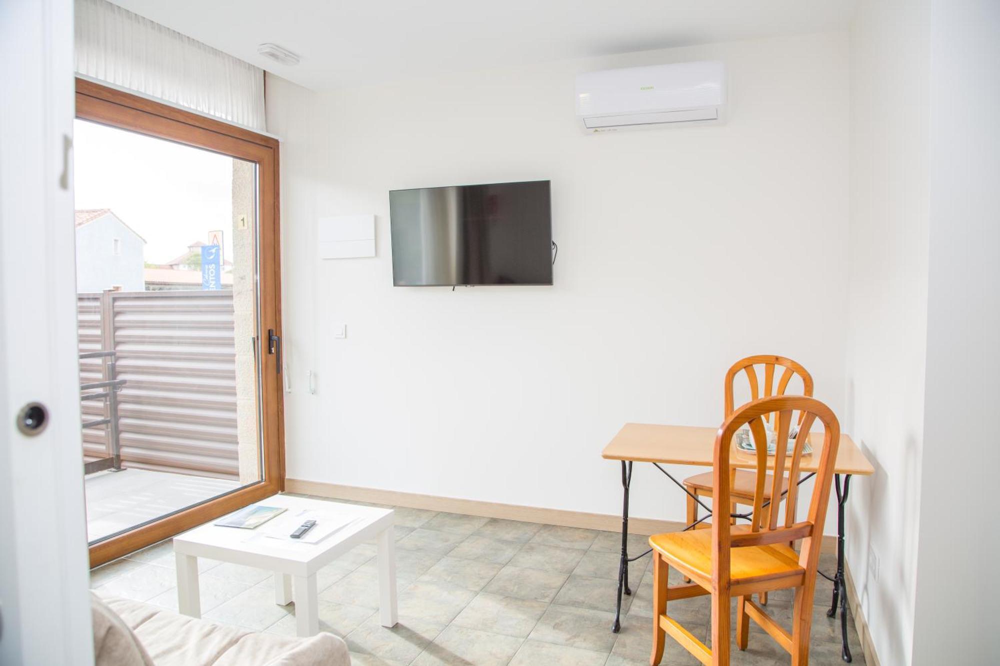 Apartamentos Playa De โกเบรเซส ภายนอก รูปภาพ
